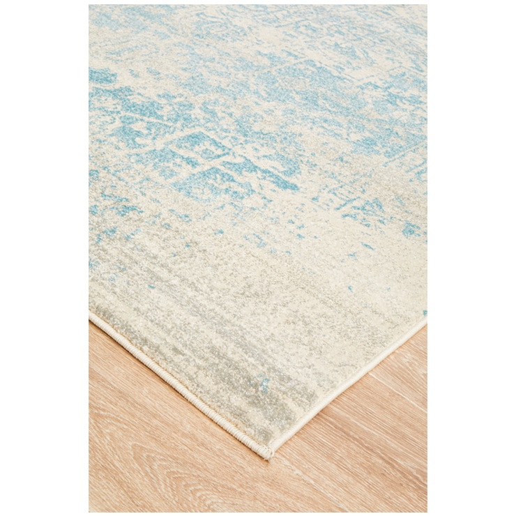 Evoke 253 - White/Blue Evoke 253 - White/Blue