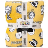 Berkshire Peanuts Throw 152cm x 178cm Yellow