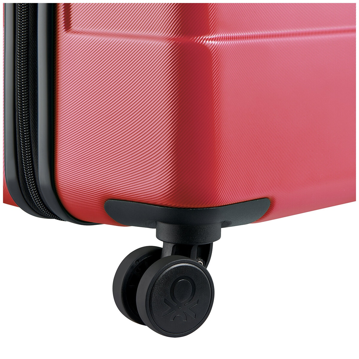 Delsey Benetton 3 Piece Luggage Set Red