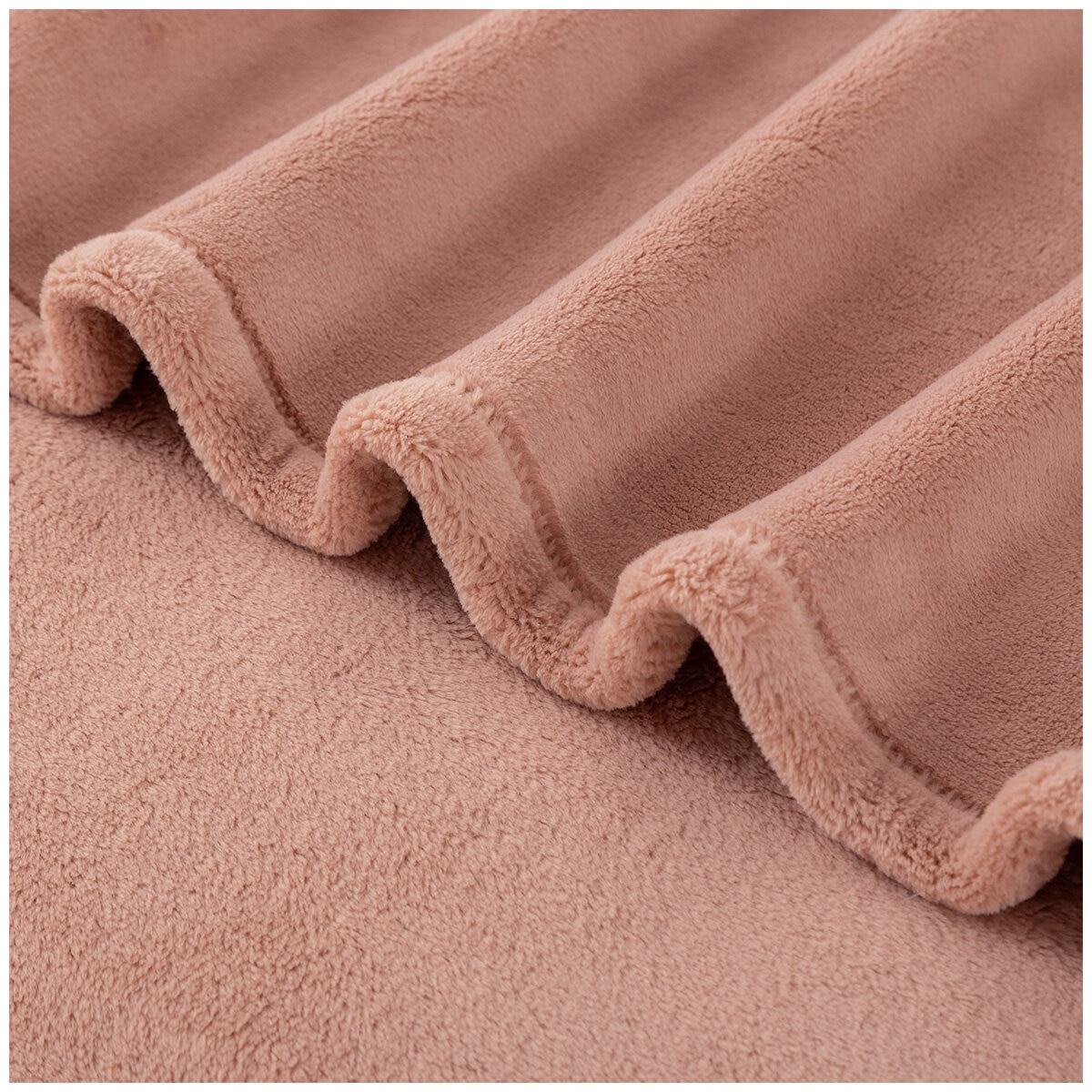 Berkshire Luxe Loft Blanket Queen
