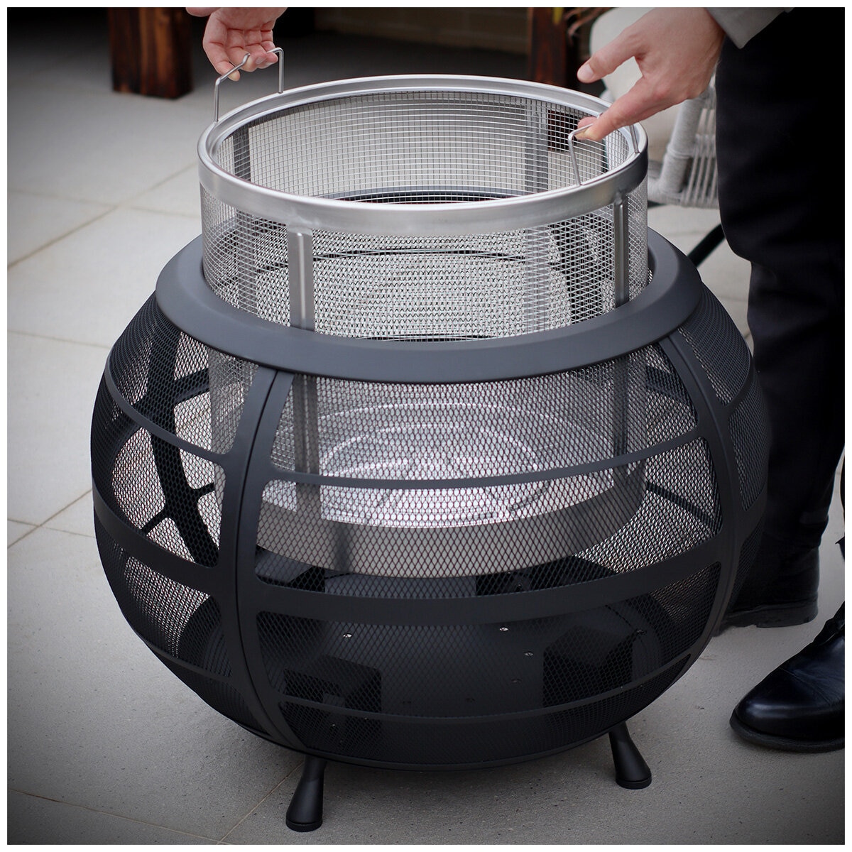 Haloo Sphere Firepit