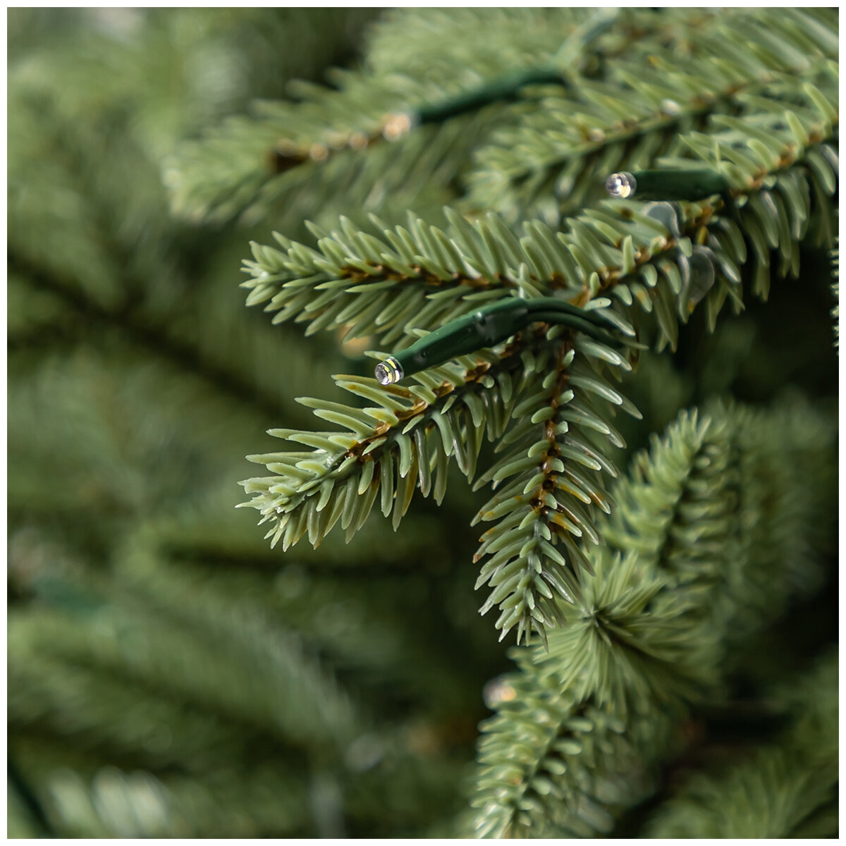 Pre-Lit Aspen Artificial Christmas Tree 3.66M