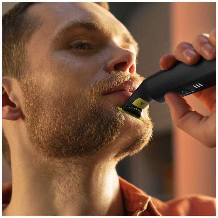 Philips OneBlade Face PRO 360 Bundle