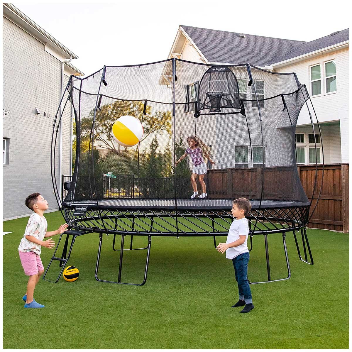 Springfree All Black 4M Jumbo Round Trampoline Bundle
