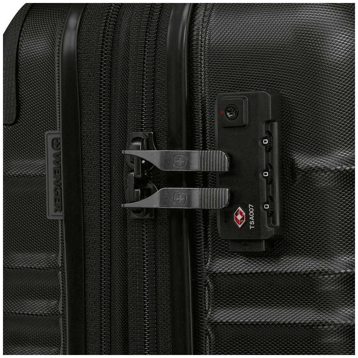 Wenger Latitude 3 Piece Travel Collection Black