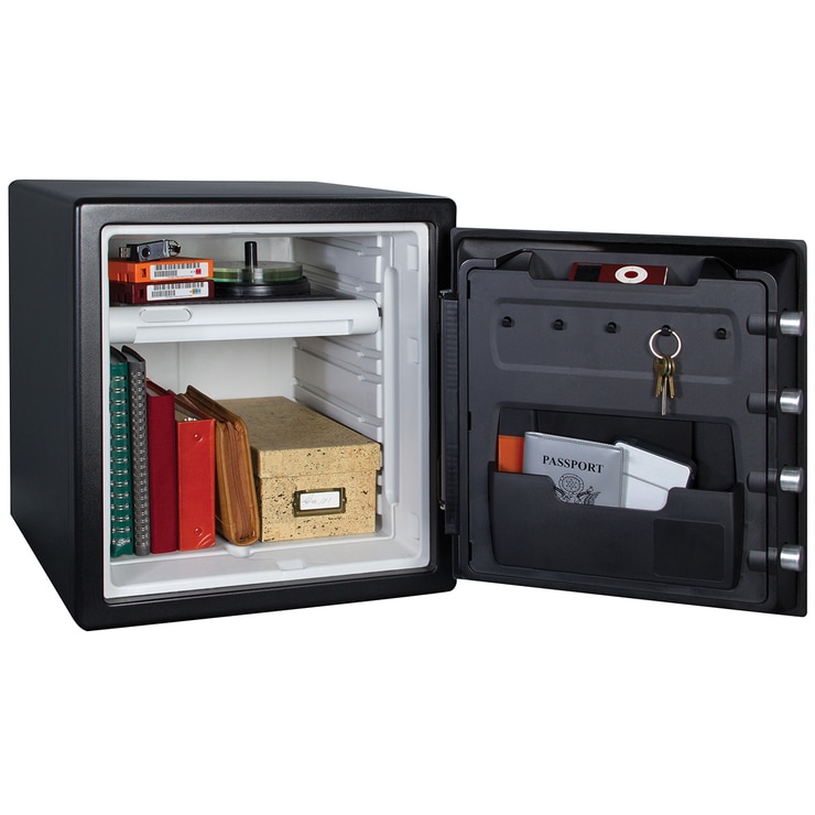 Sentry Safe Water Safe 34.8L Sentry Safe Water Safe 34.8L