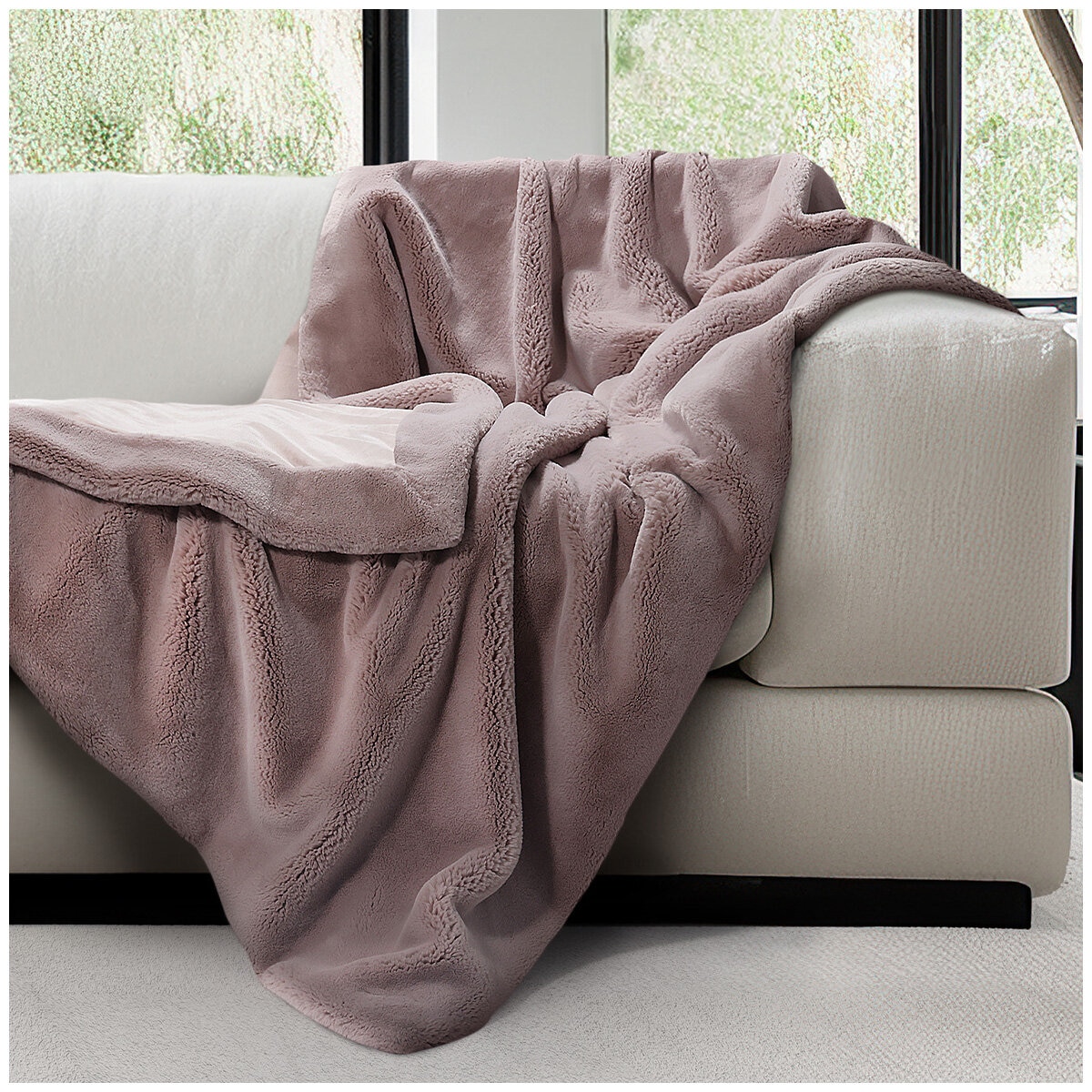 Mon Chateau Ultra Soft Faux Fur Throw 152cm x 177cm
