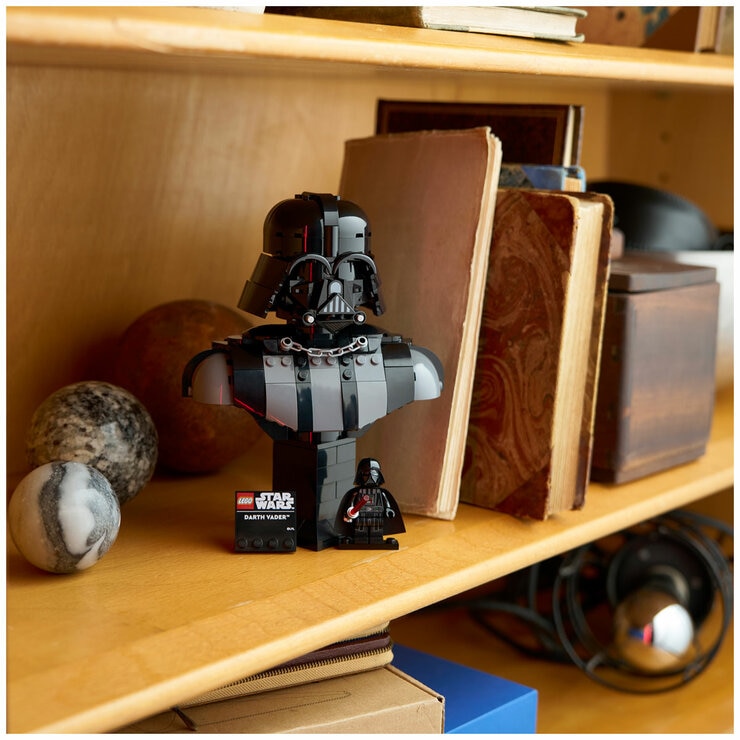LEGO Star Wars Darth Vader Bust 75439