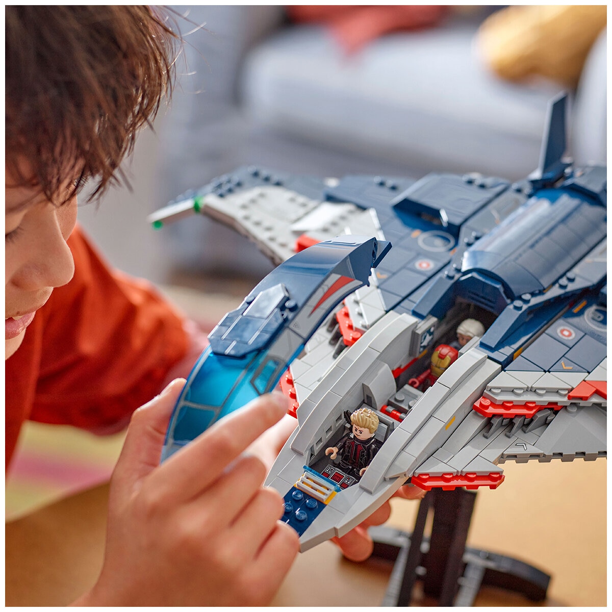 LEGO Marvel Avengers Age of Ultron Quinjet 76325