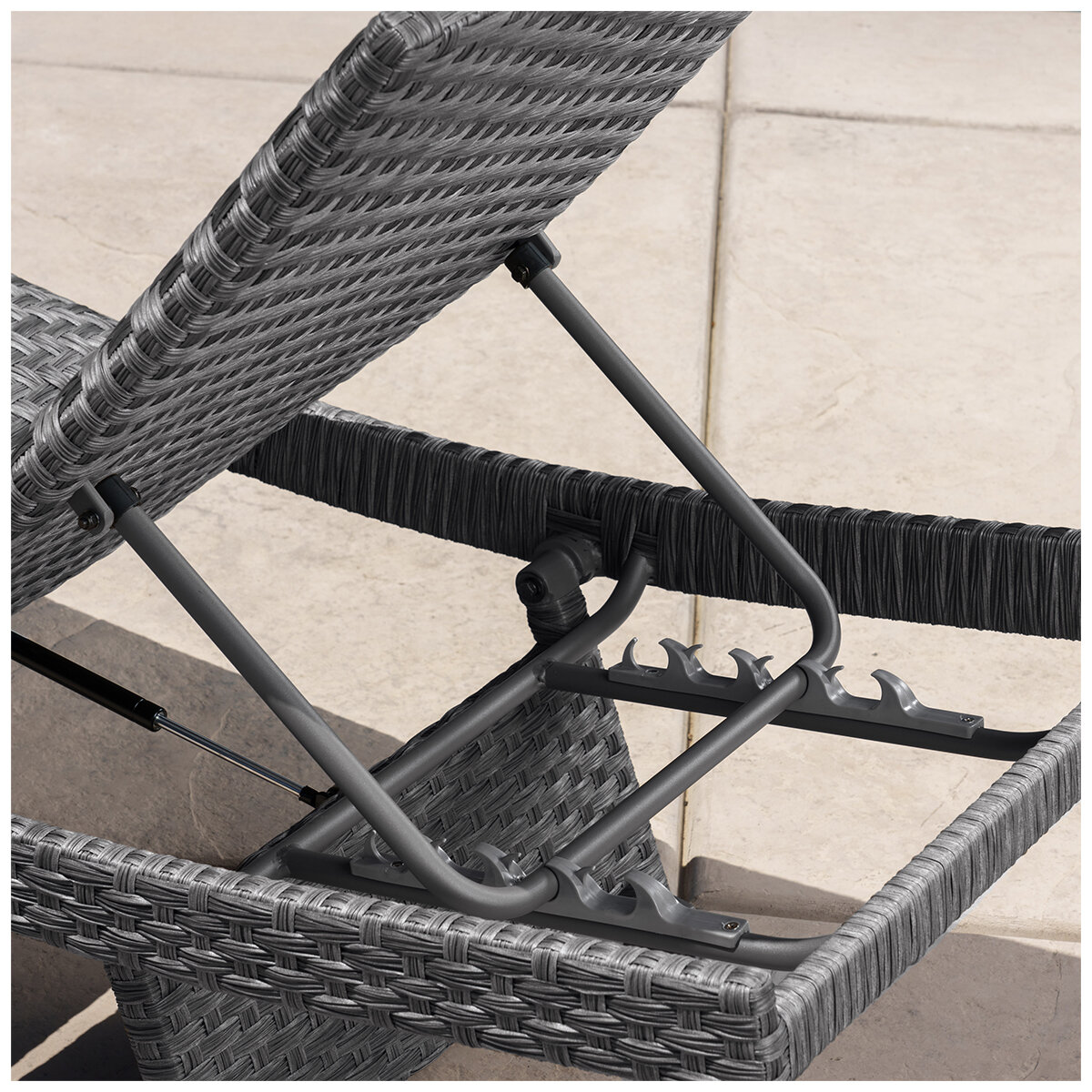 Sunvilla Woven Chaise Lounge 2 Pack