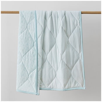 Casual Living Reversible Cooling Throw