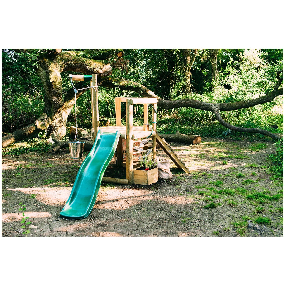 Plum Discovery Woodland Treehouse