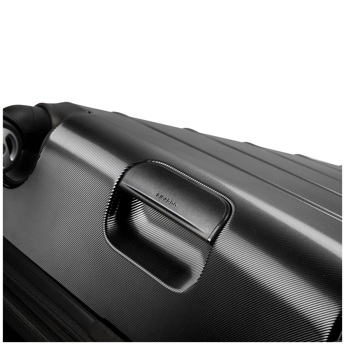 Ricardo Beverly Hills Vista Point 2 Piece Luggage Set
