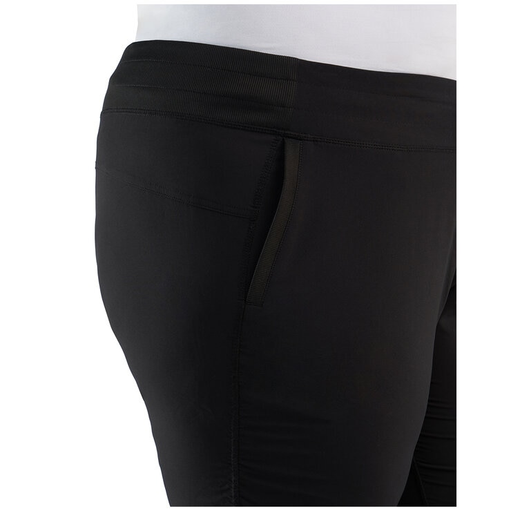 Kirkland Signature Women's Statement Capri Pants