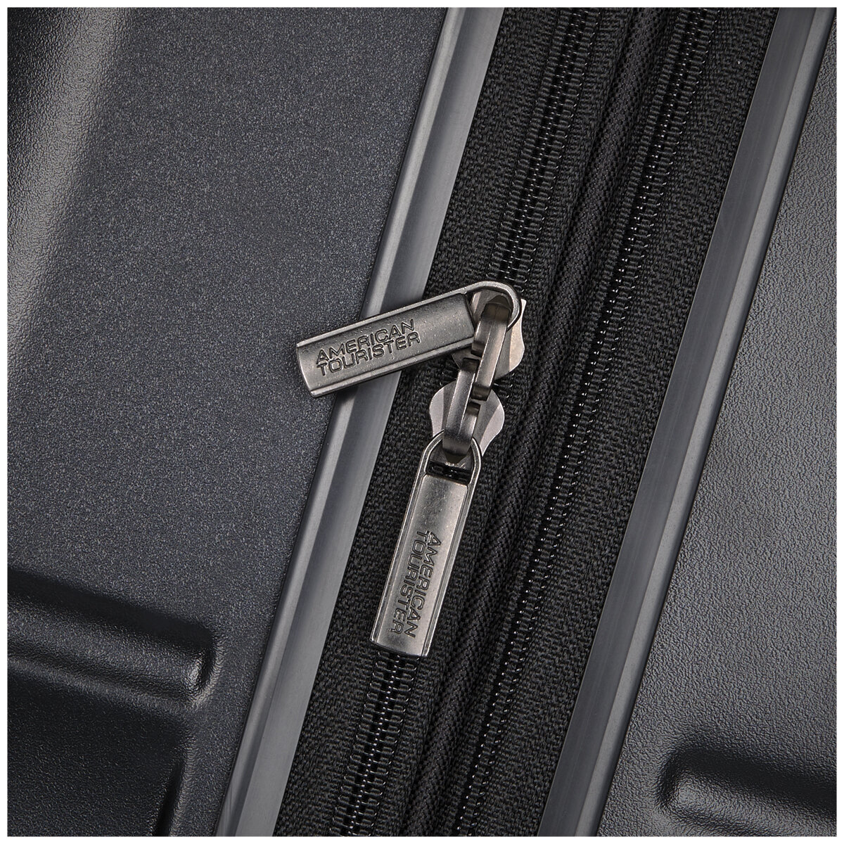 American Tourister Tranquil 3 Piece Luggage Set Black