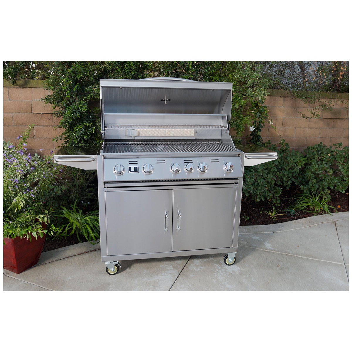 Urban Islands  304 Stainless Steel 38" 5 Burner Cart LP