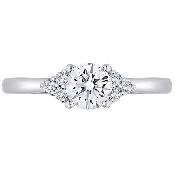 18KT White Gold 0.85ctw Diamond Bridal Set With 0.60ctw Centre