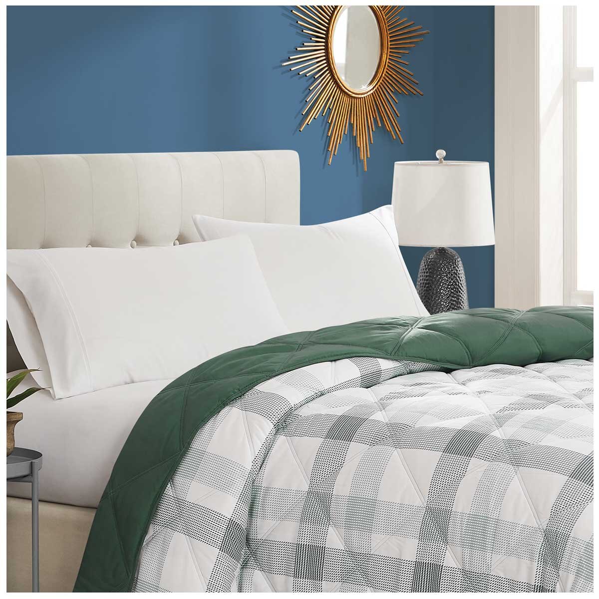 Season's Collection Down Alternative Blanket King Green