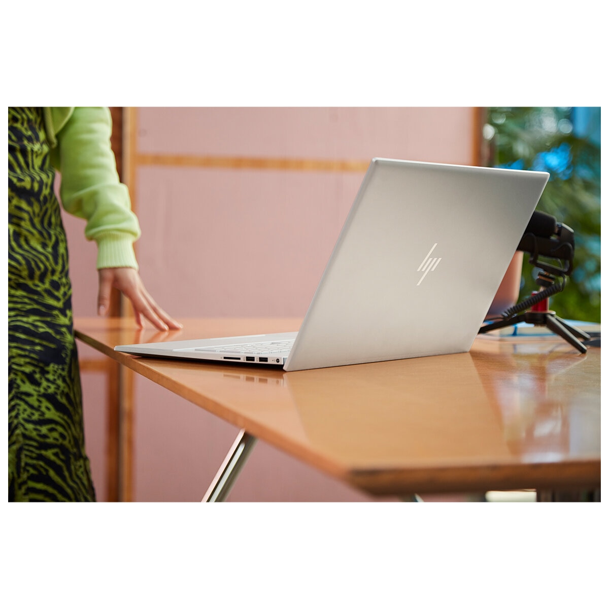 HP 13.3 Inch Envy i7 512GB Touch Notebook 13-BA1041TU