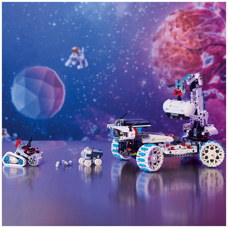 LEGO Technic Lunar Outpost Moon Rover Space Vehicle 42211 LEGO Technic Lunar Outpost Moon Rover Space Vehicle 42211
