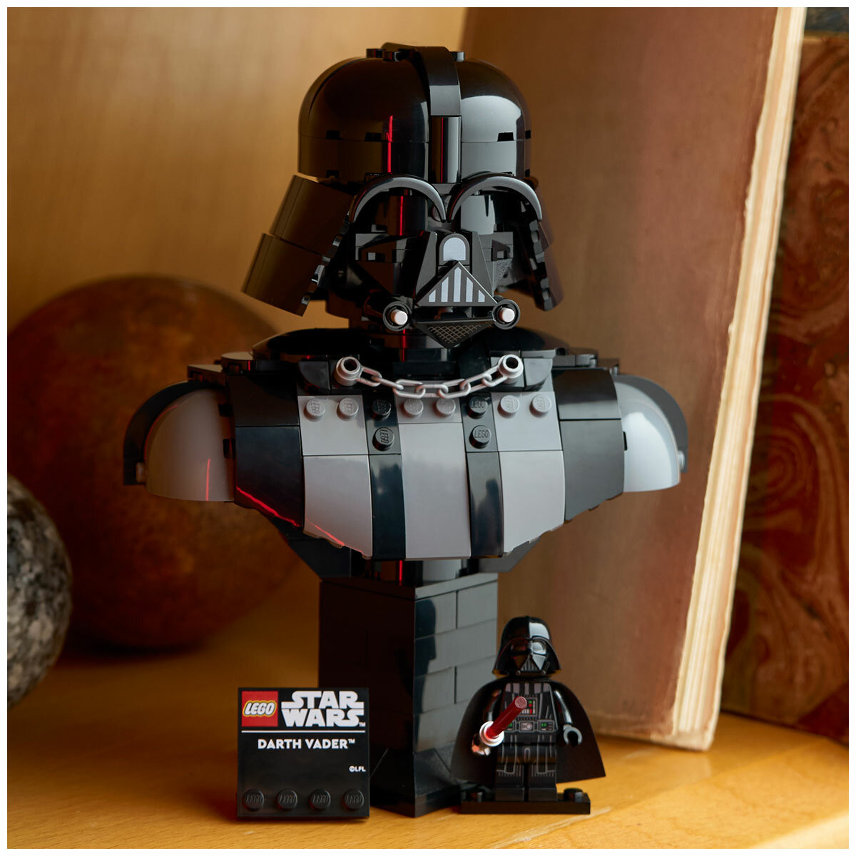 LEGO Star Wars Darth Vader Bust 75439