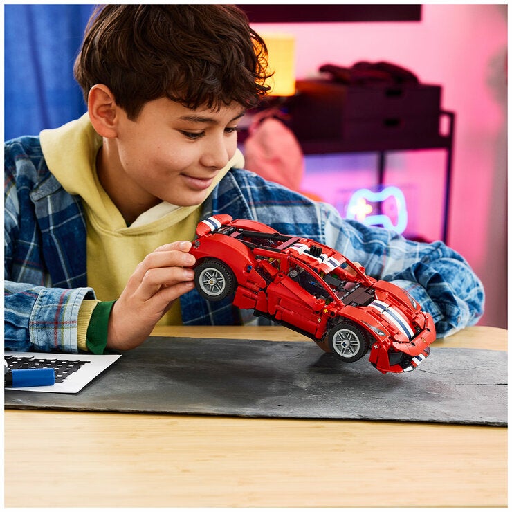 LEGO Technic Ferrari 488 Pista Car 42235 LEGO Technic Ferrari 488 Pista Car 42235