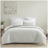 Manhattan 3 Piece Quilt Cover Set Queen Chester