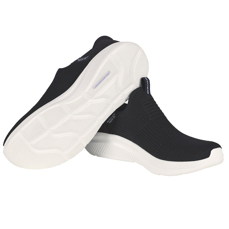 Skechers Women's Swift Fit Sneaker Black