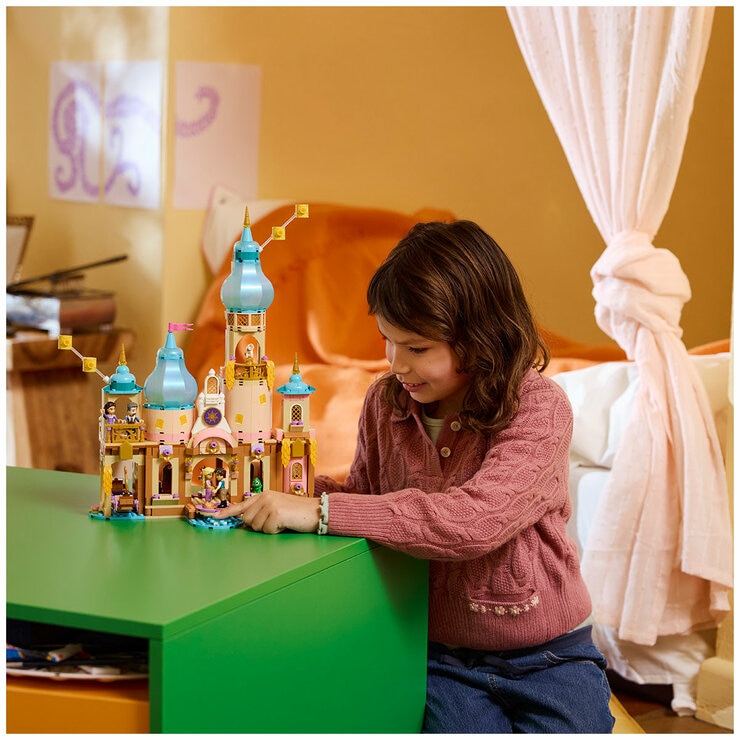LEGO Disney Princess Rapunzel’s Castle Building Set 43297 LEGO Disney Princess Rapunzel’s Castle Building Set 43297
