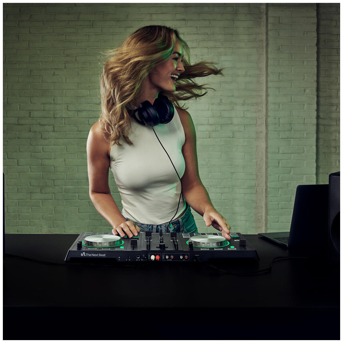 The Next Beat DJ Controller and Deck by Tiësto