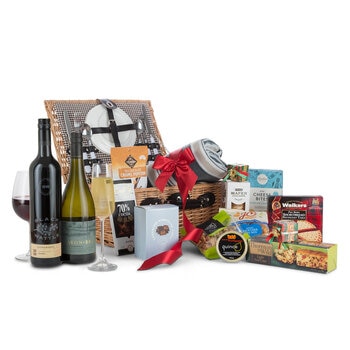 Interhampers Perfect Picnic Gift Hamper