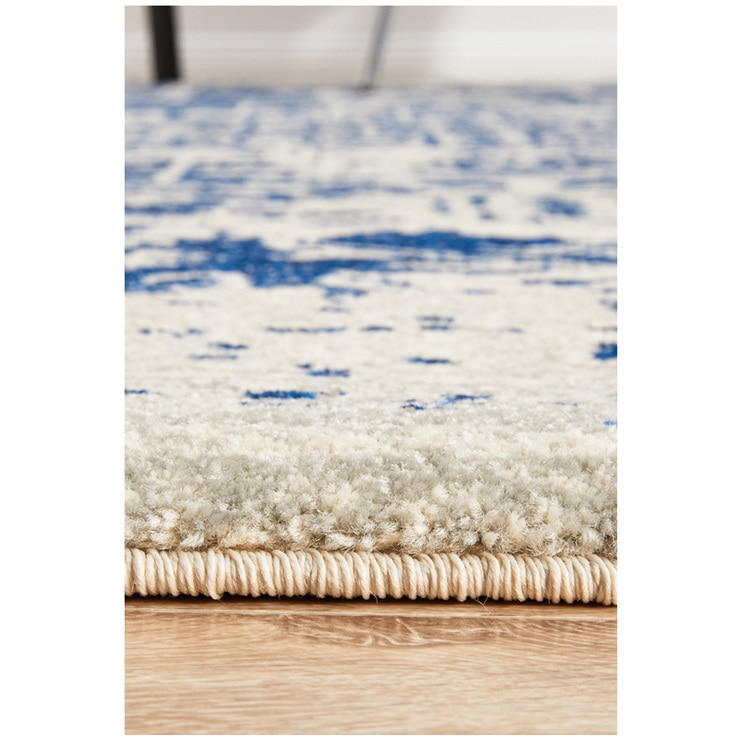 Evoke 253 - White/Navy Evoke 253 - White/Navy