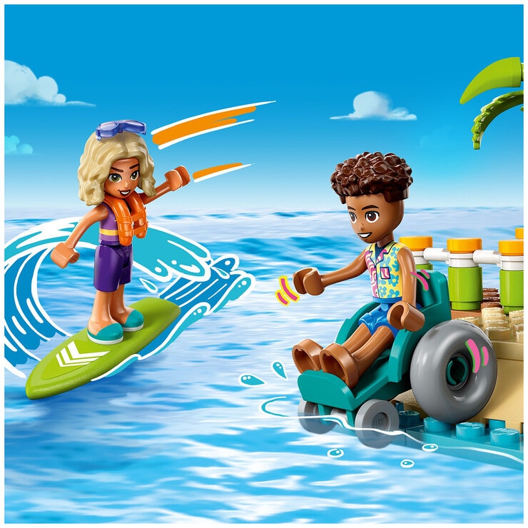 LEGO Friends Family Vacation Beach Resort 42673