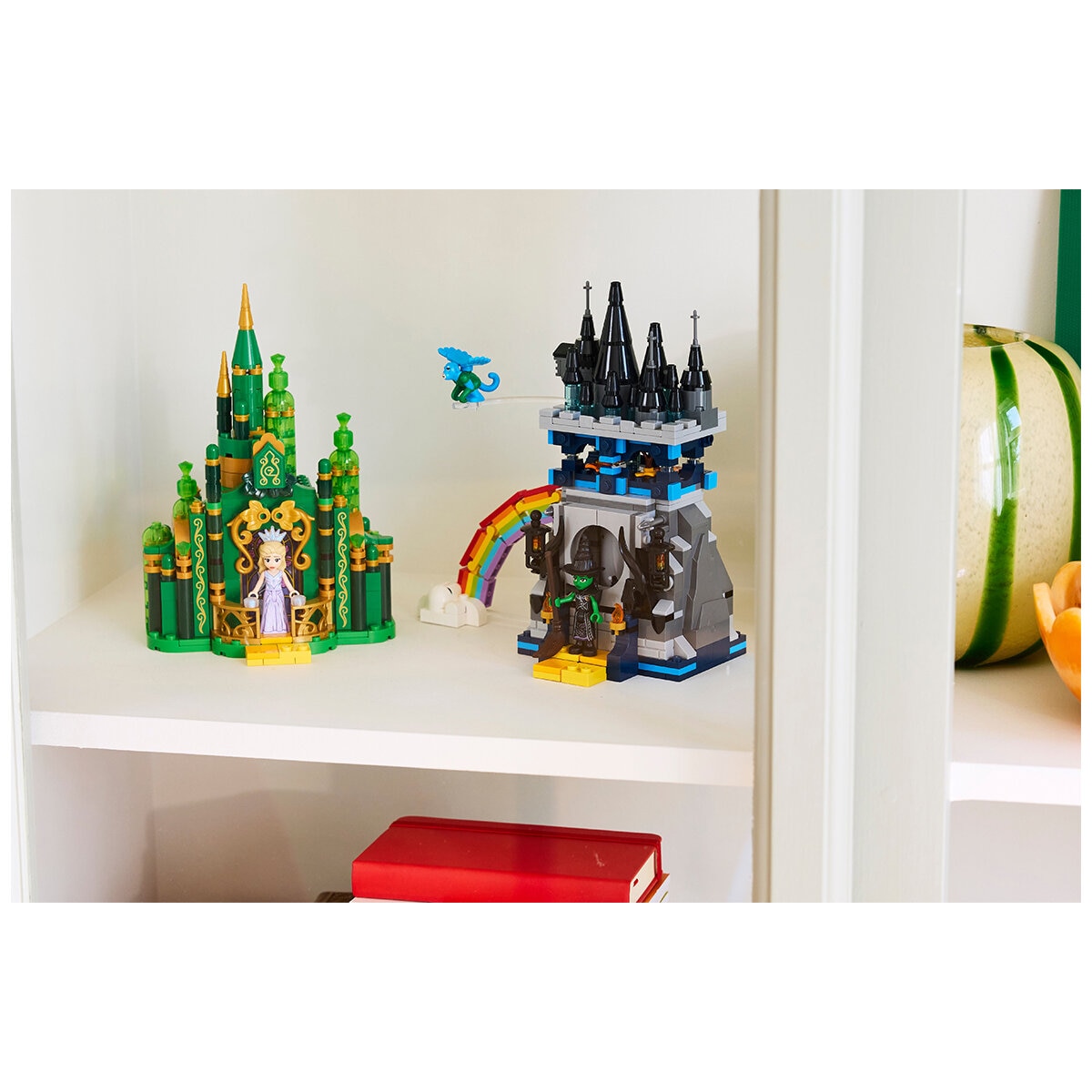 LEGO Wicked Emerald City & Kiamo Ko Castle 75689