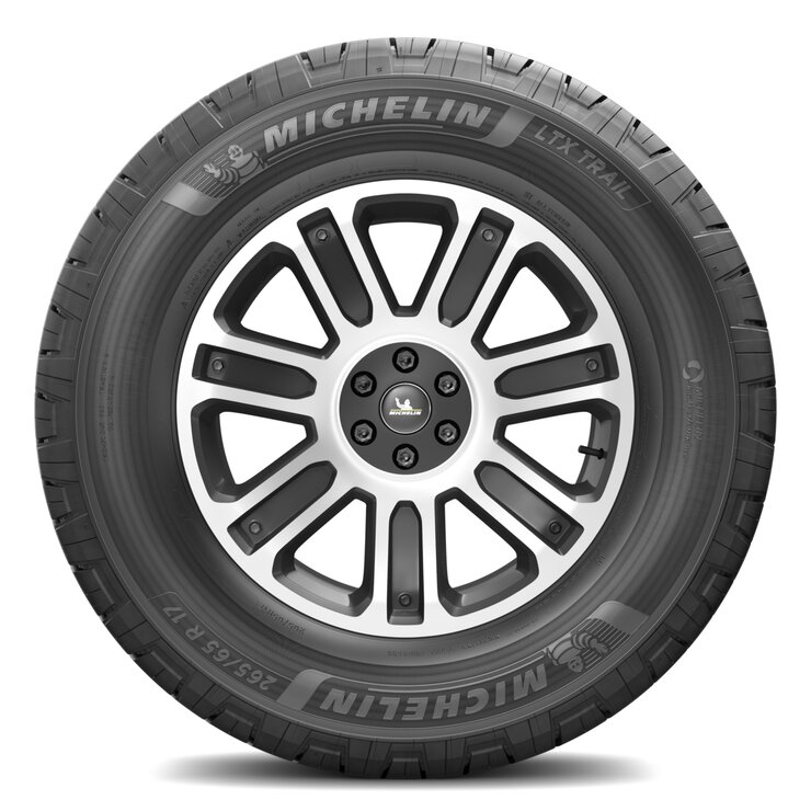 Michelin 215/65R16 102T LTX TRAIL