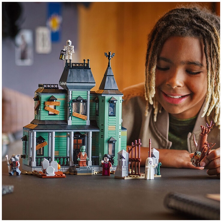 LEGO Creator 3in1 Haunted Mansion 31167