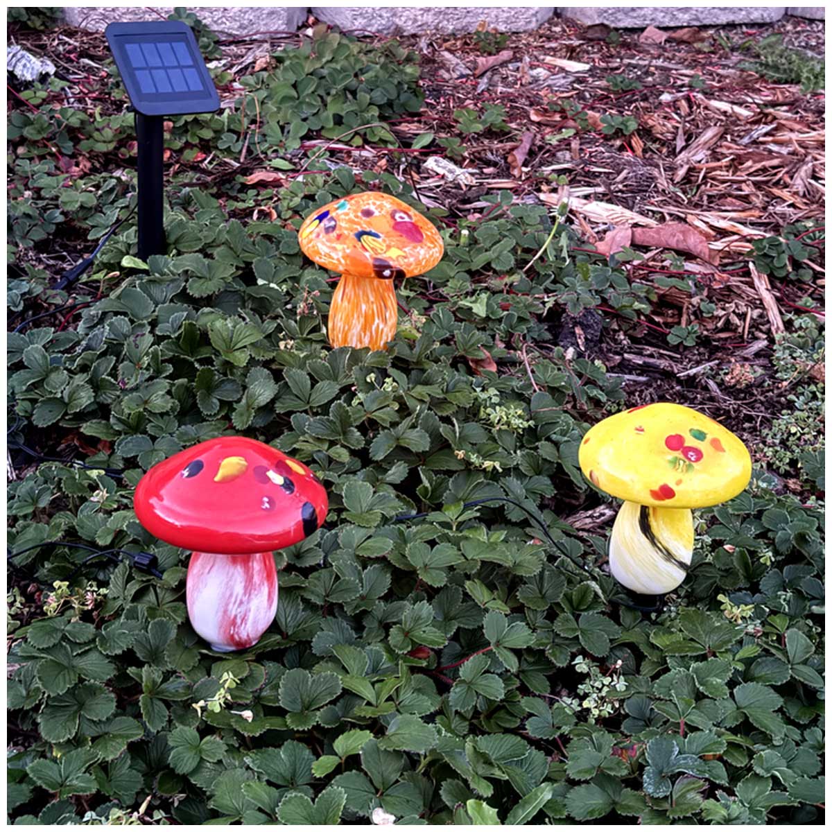 Infinity X1 Solar Landscape Light Glass Mushroom 3 Pack