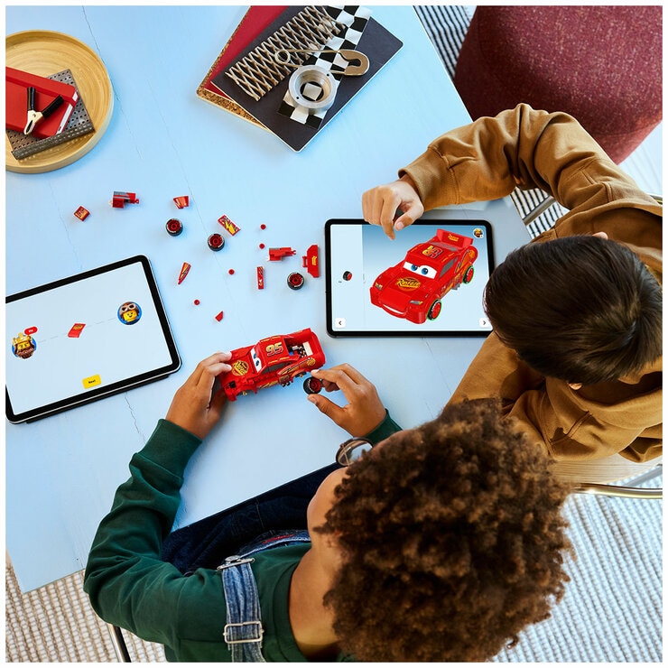LEGO Speed Champions, Lightning McQueen