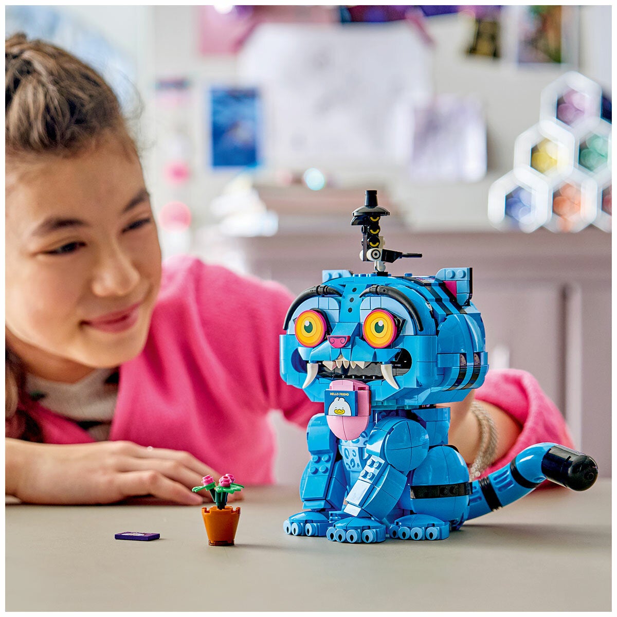 LEGO KPop Demon Hunters Derpy Tiger and Sussie Bird 72537