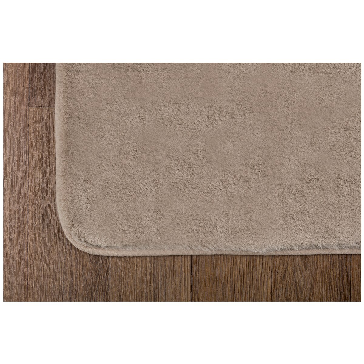 Town & Country Living Sumatra Accent Rug - Taupe
