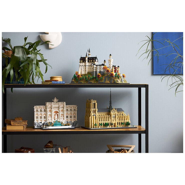 LEGO Architecture Neuschwanstein Castle 21063 LEGO Architecture Neuschwanstein Castle 21063