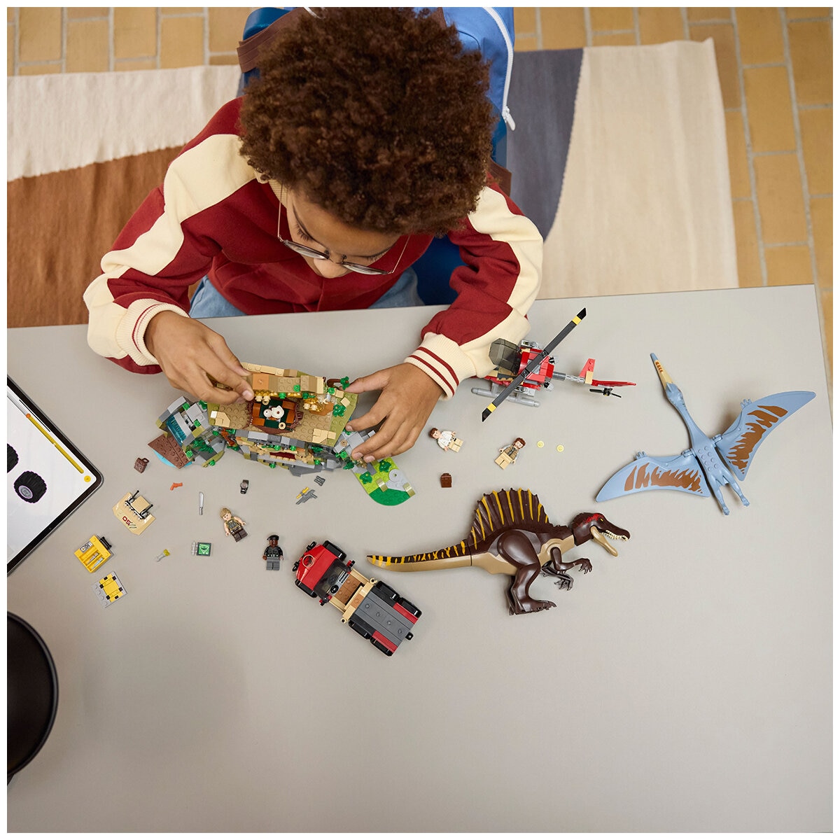 LEGO Spinosaurus & Quetzalcoatlus Air Mission 76976