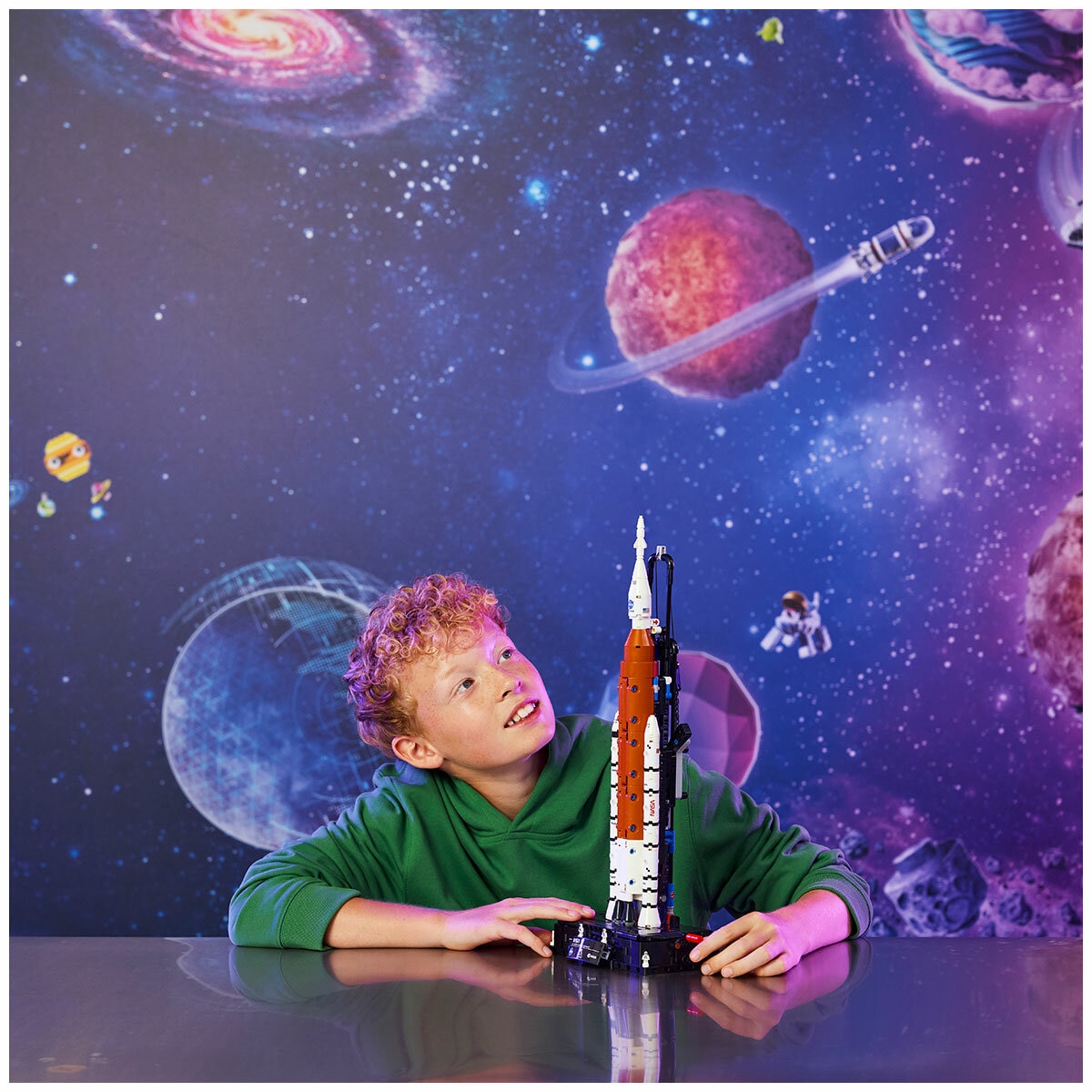 LEGO Technic NASA Artemis Space Launch System Rocket 42221