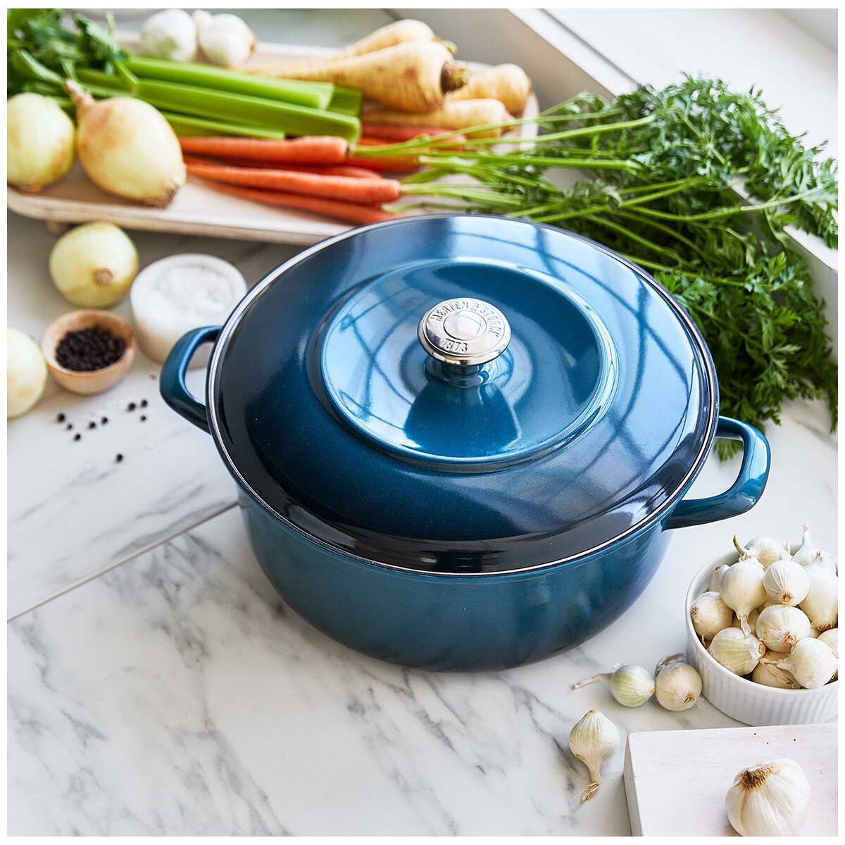 Merton & Storck Enameled Iron Dutch Oven 5L Petrol