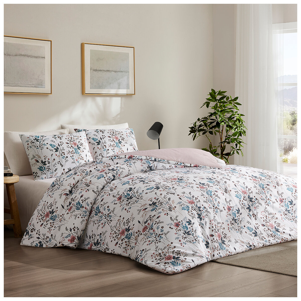 Serelena Comforter 3 Piece Set King Wildflower