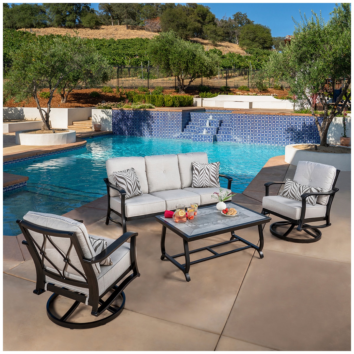Sunvilla Anita 4pc Deep Seating Set
