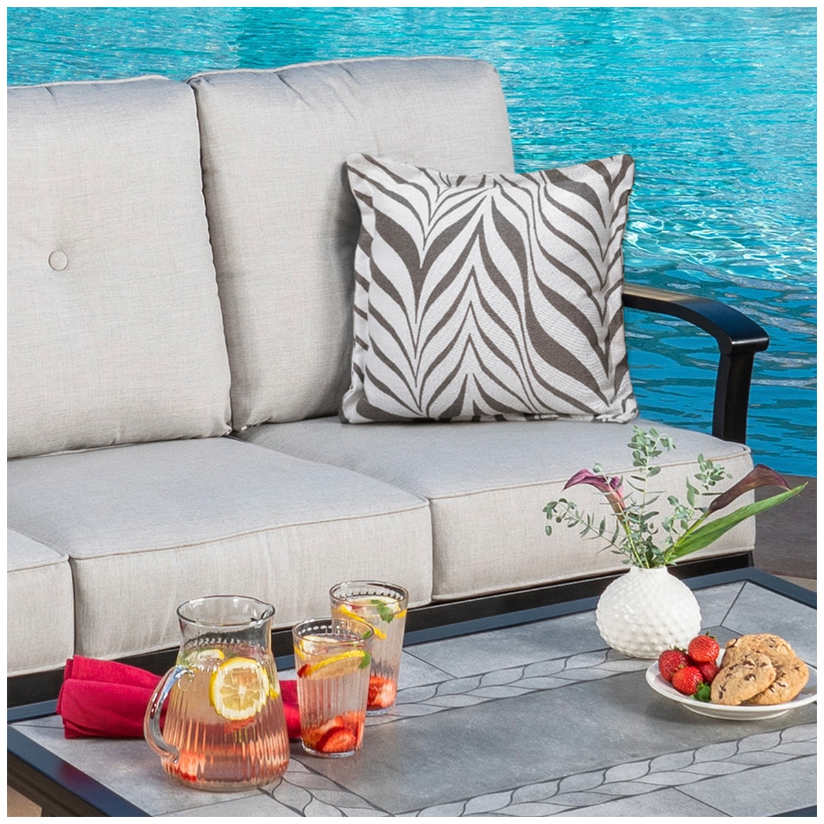 Sunvilla Anita 4pc Deep Seating Set
