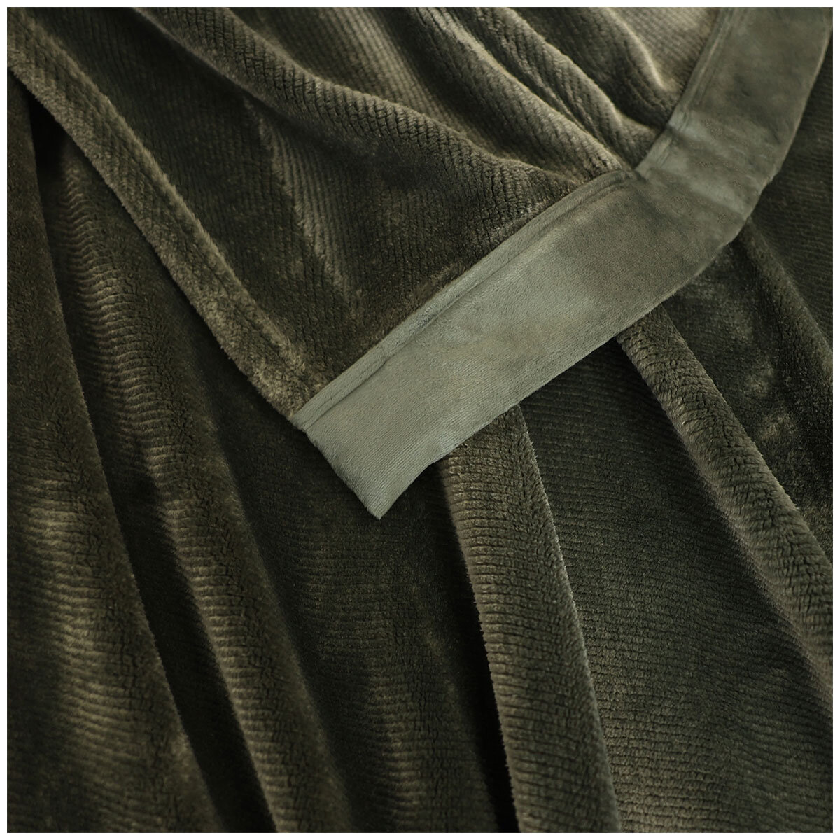 Kirkland Signature Plush Blanket King Thyme
