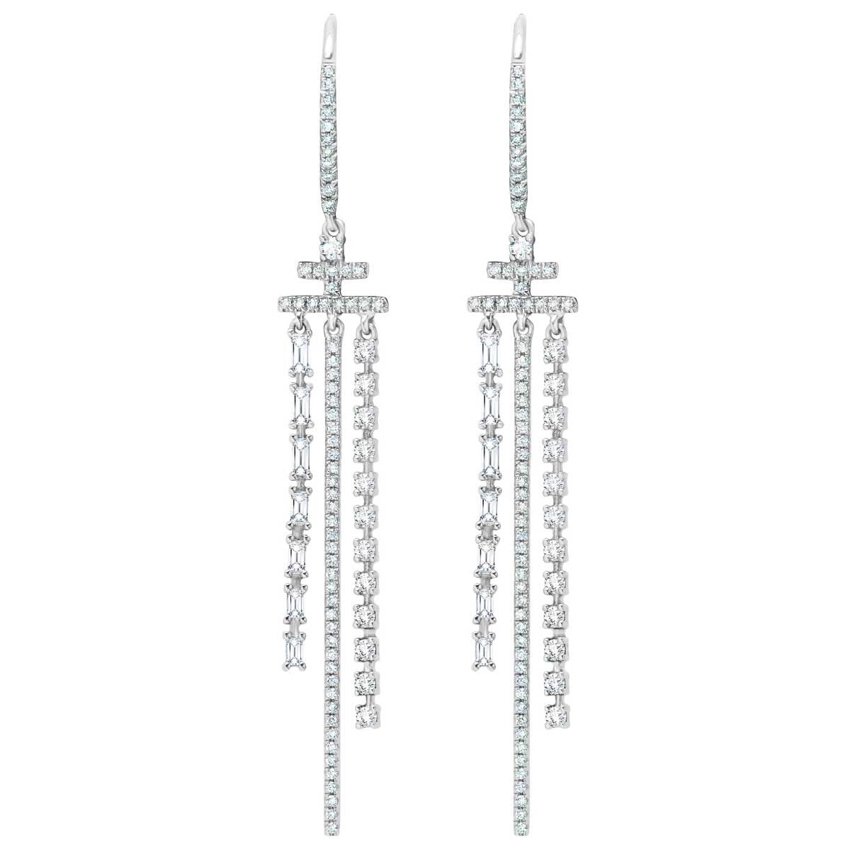 18KT White Gold 1.04ctw Diamond Earrings