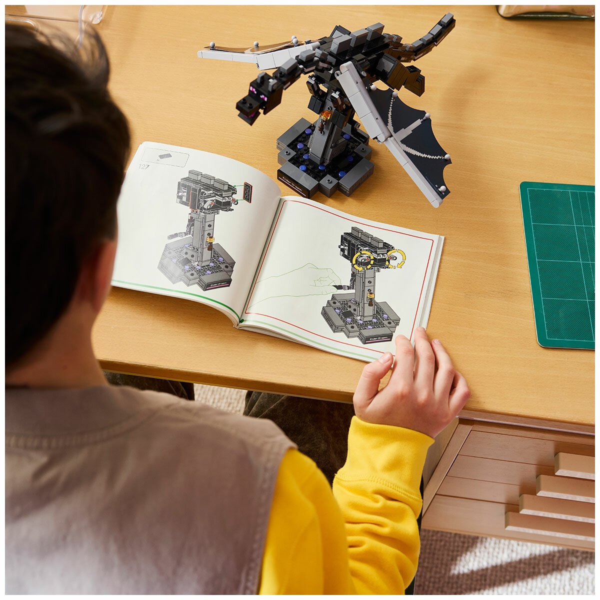 LEGO Minecraft The Ender Dragon Video Game Decor 21595